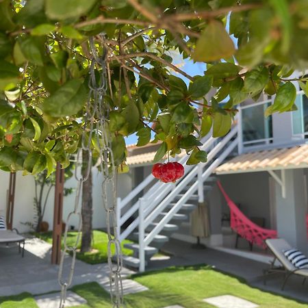 Hotel Charlotte House à Canoa Quebrada Extérieur photo