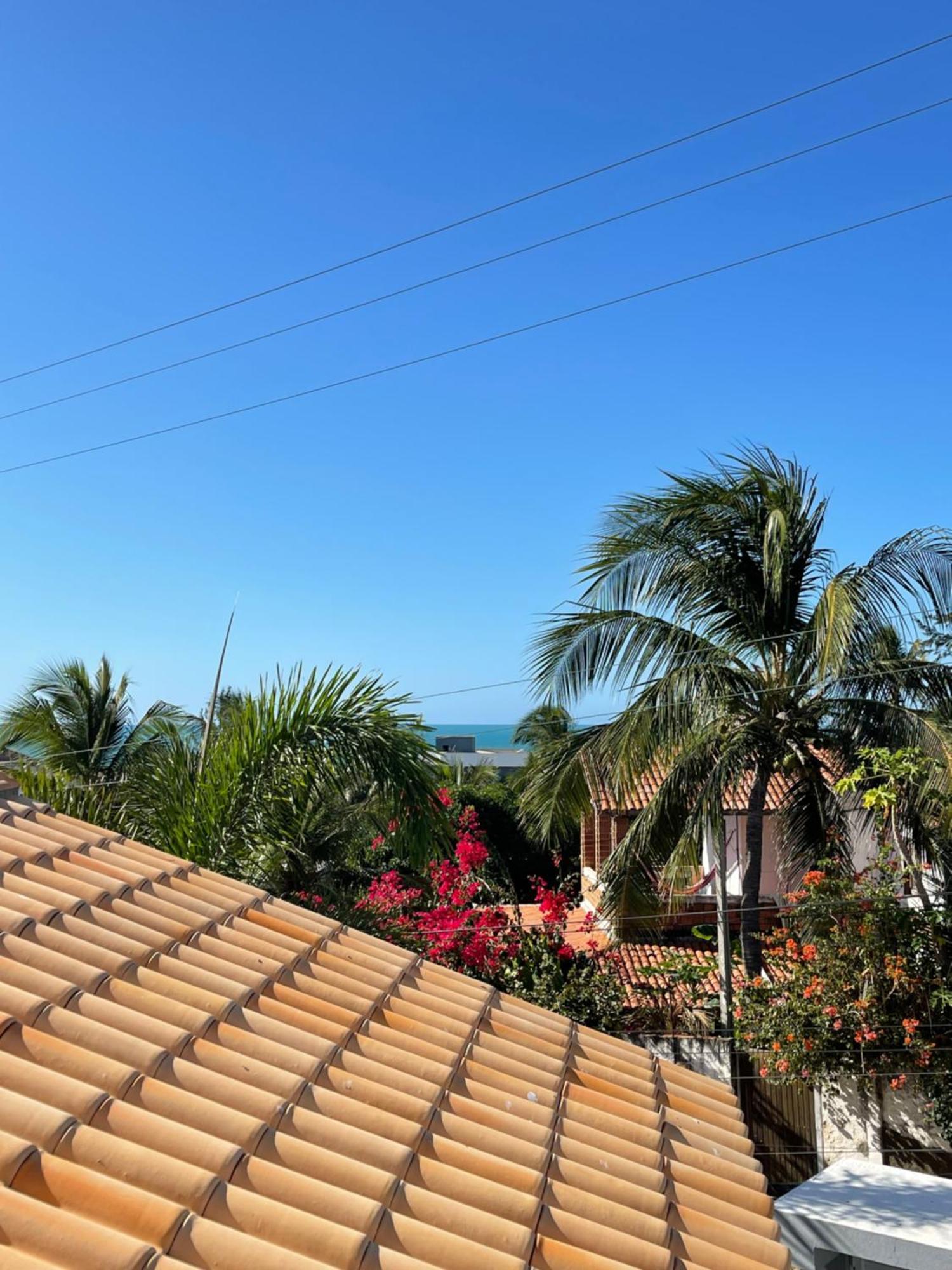 Hotel Charlotte House à Canoa Quebrada Extérieur photo